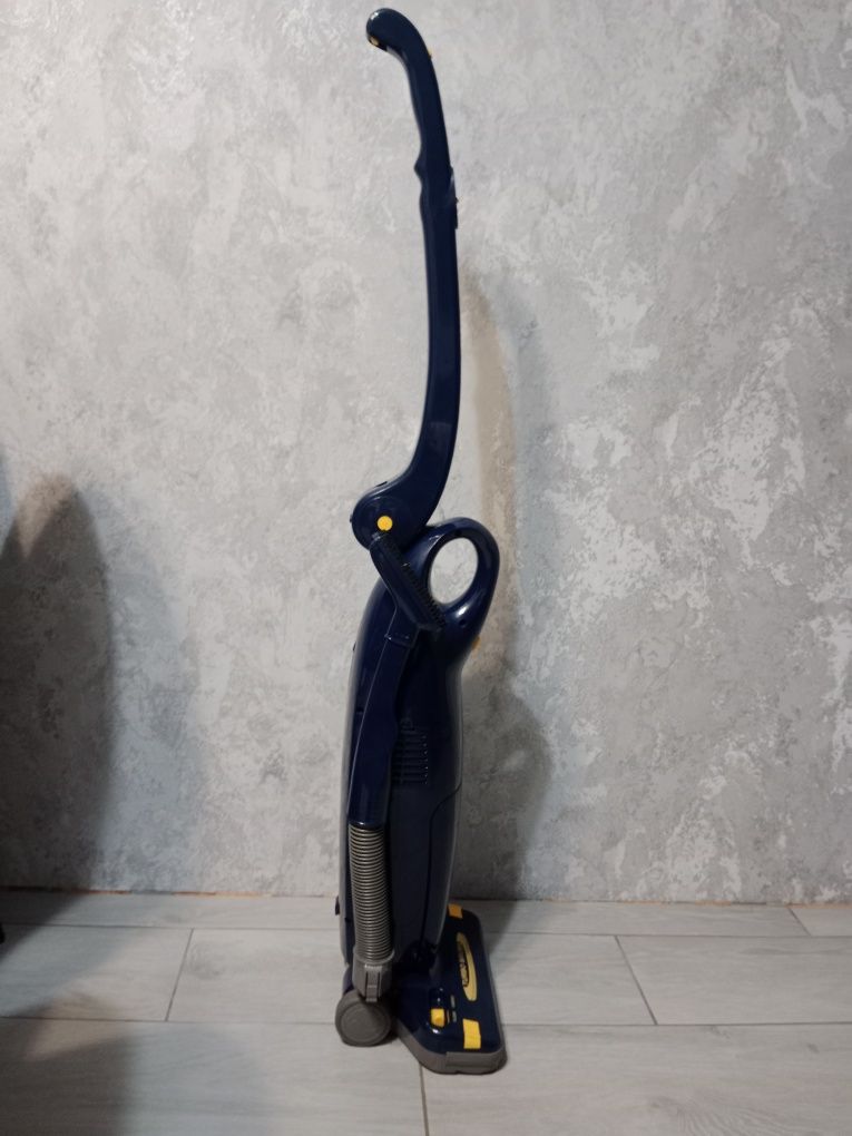 Пылесос VITEK VT-116
