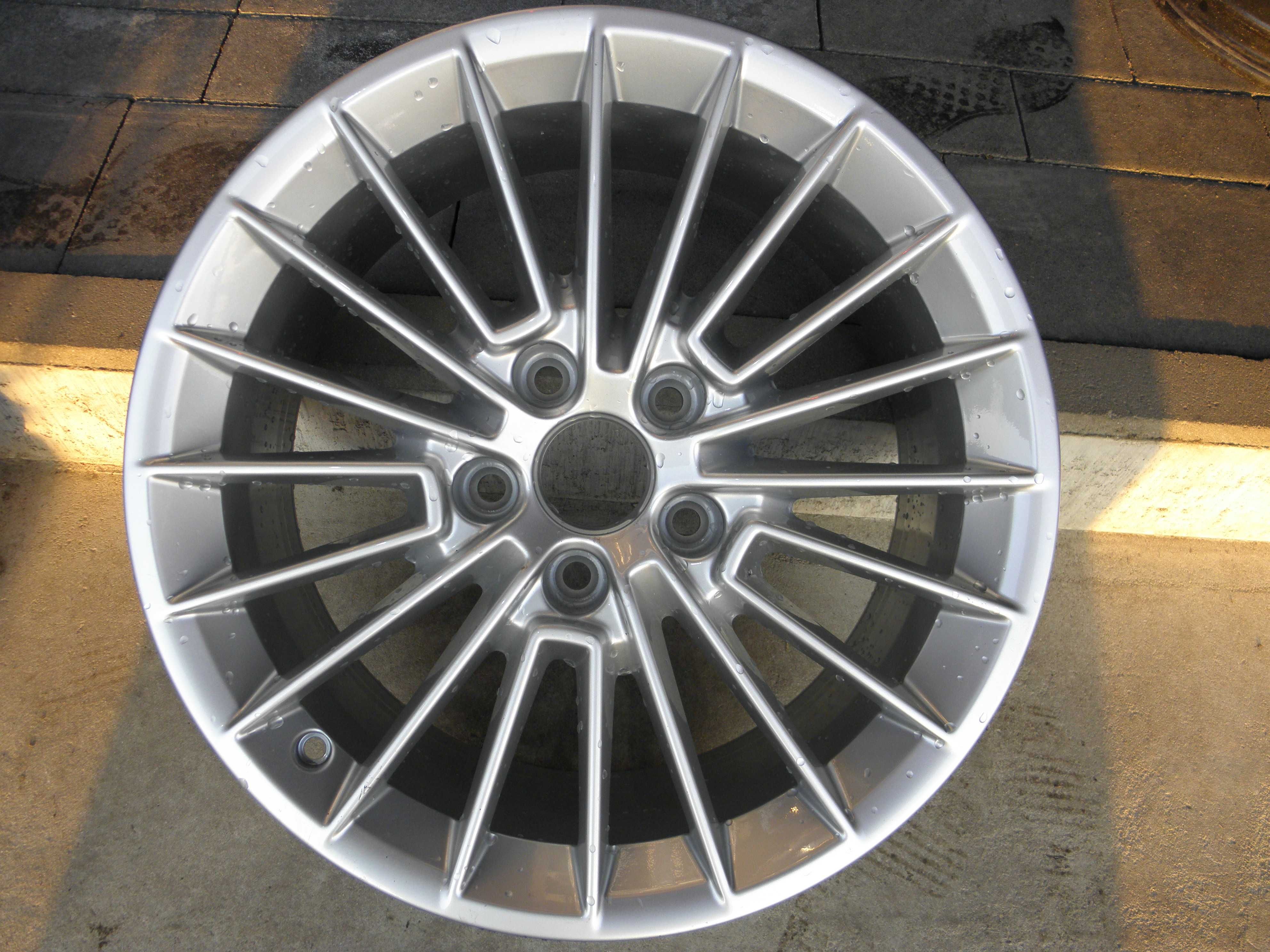 Felga 17 Audi A3 5x112 ET46 8Y0/601/025B 1szt.