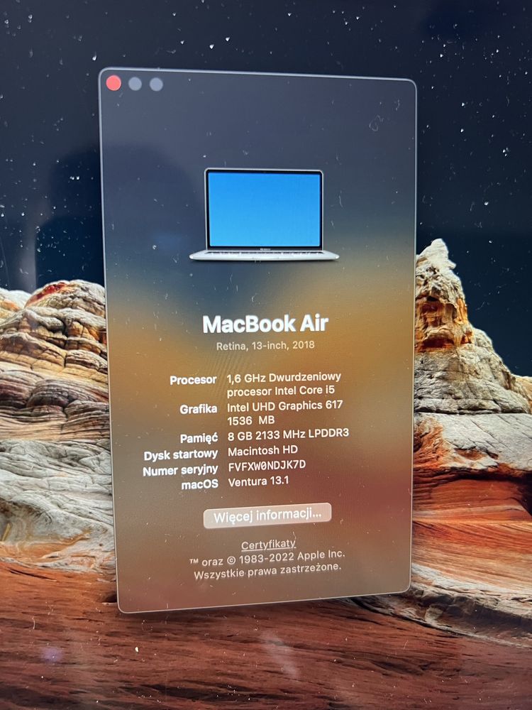 MacBook Air 13” A1932  Intel Core i5, 8GB RAM, 256GB SSD +gratis