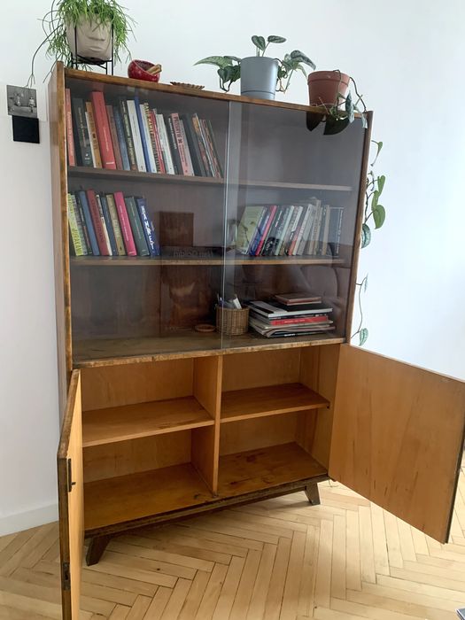 Komoda z witryną biblioteczka Bydgoskie Fabryki Mebli – lata 60./70.