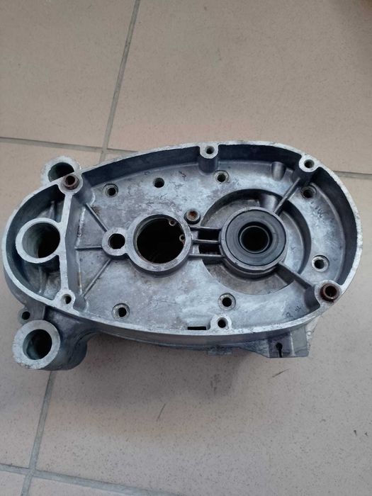 Kartery silnika Romet