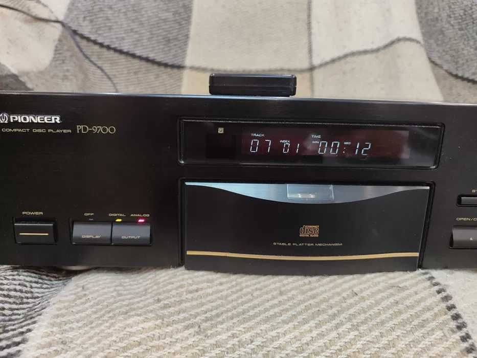 Топовий CD-програвач Pioneer PD 9700