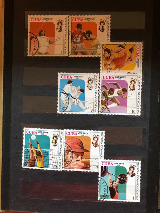 Pilnie Sprzedam kolekcję znaczków z okresu komunizmu