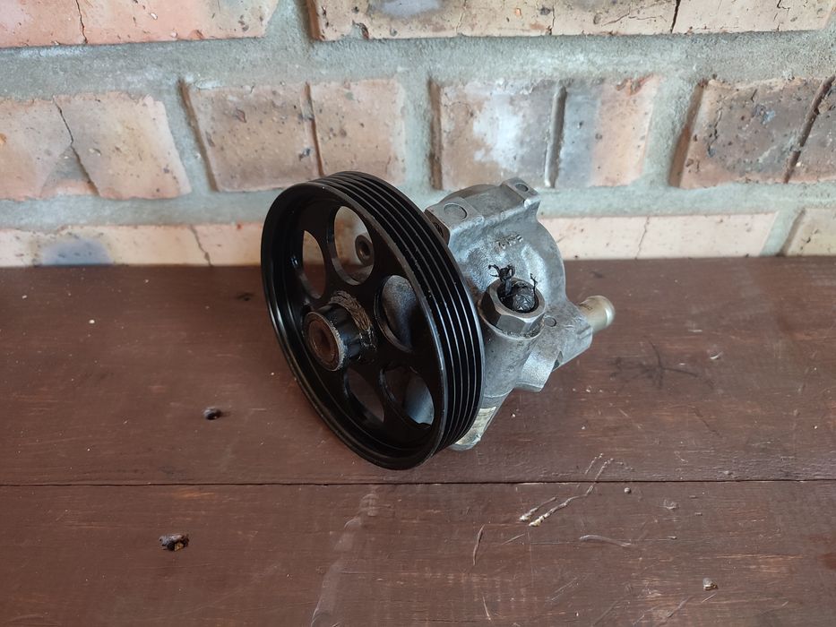 Гур гідропідсилювач гидроуселитель 5 пк без кондицінера Trafic Vivaro