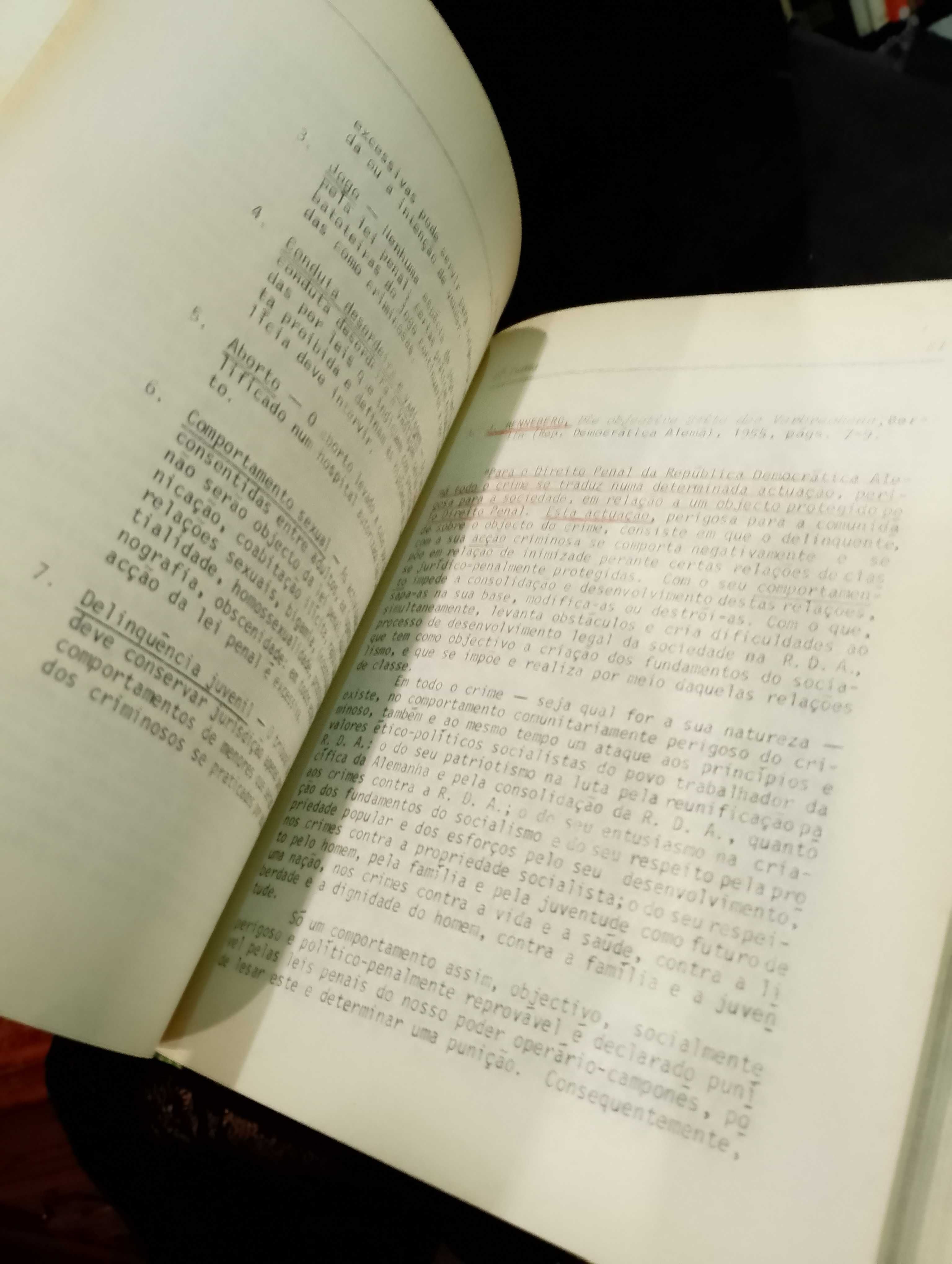Direito Penal - Prof. Dr. Jorge de Figueiredo Dias (1975)