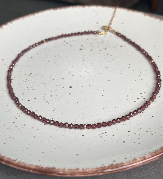 Чокери з рожевого опалу, аквамарину, гранату,