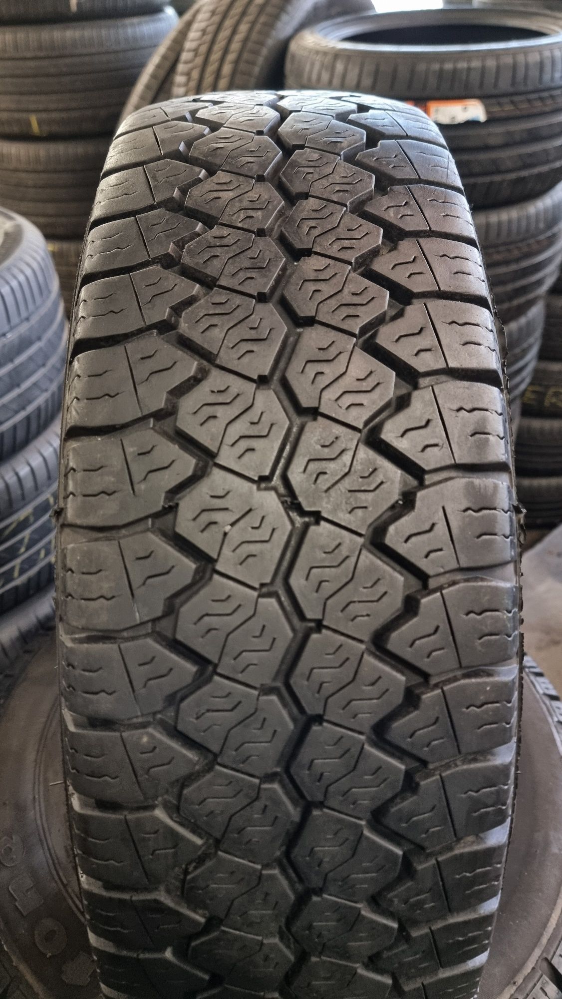 Шини M+S 215хR14c Firestone CVW3000 / 4 ШТ 8.3-8.5мм Протектор
