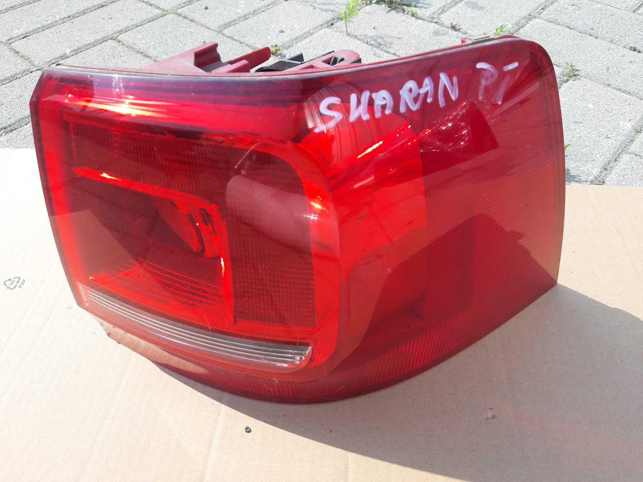 VW Sharan 7N lampa tylna prawa prawy tył