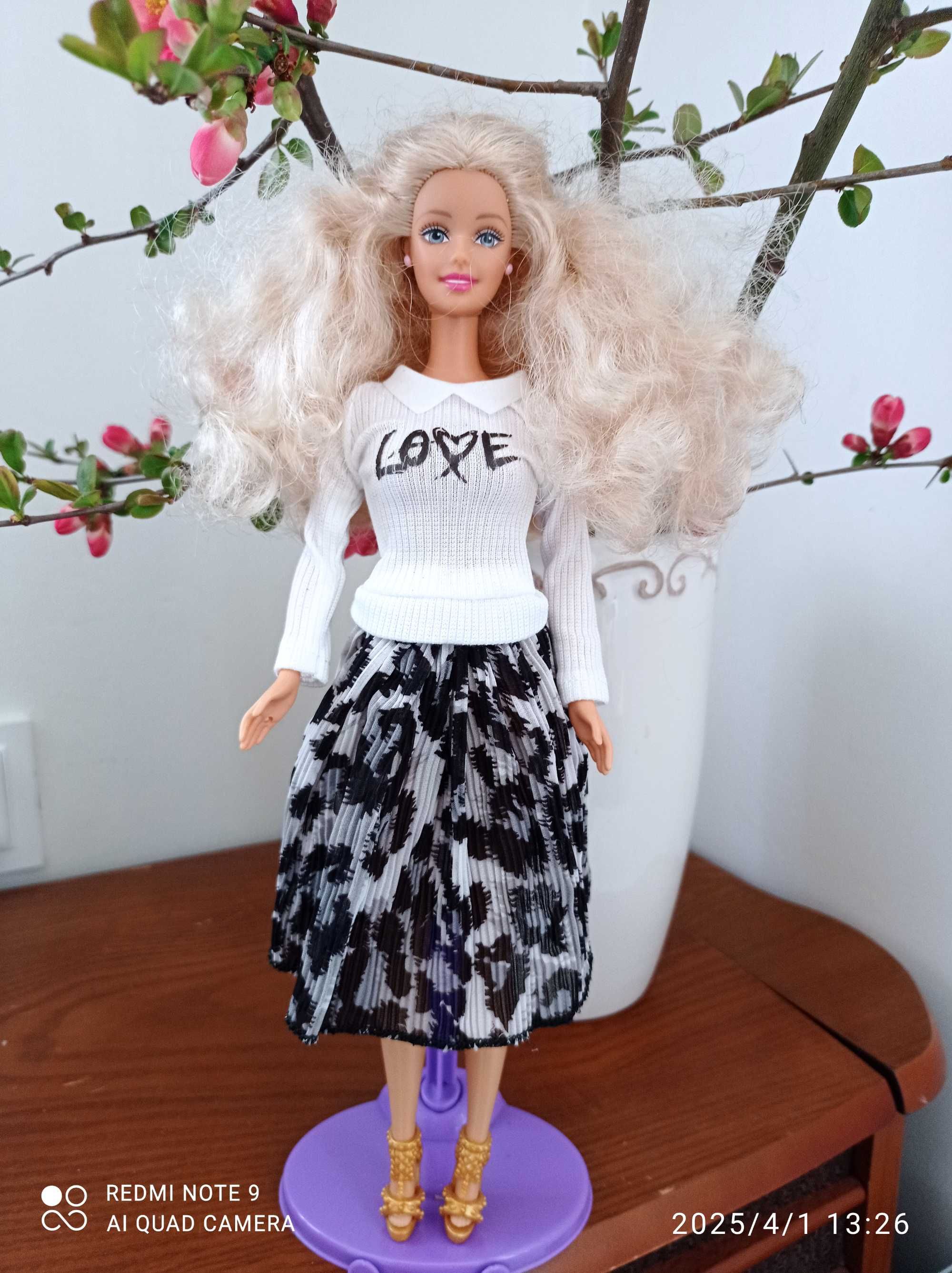 Ubranka dla Barbie - komplet