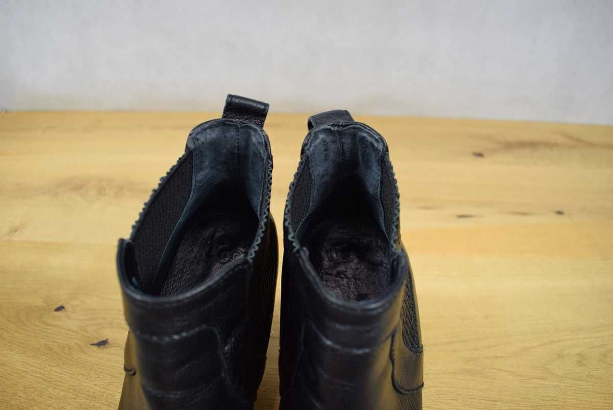 UGG Cobie II Chelsea Boots, botki skóra naturalna (39)