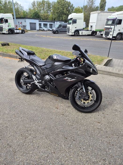 Yamaha R1 2008 RN19 PIĘKNA!
