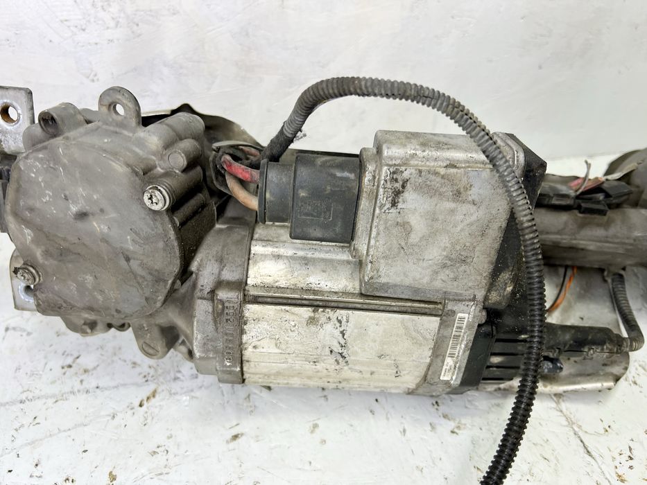 Рулевая рейка Volkswagen Caddy Touran Passat b6 рульова електро кадди