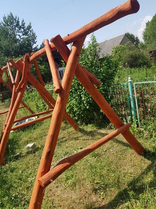 Huśtawka ogrodowa konstrukcja huśtawki ogrodowej z klonu