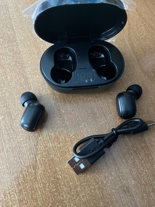Навушники нові..