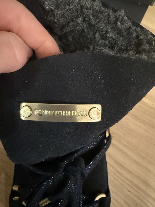 Zimowe buty tommy hilfiger