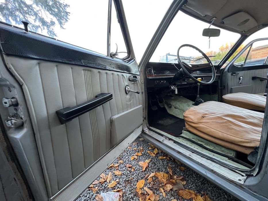 Газ 2402 Волга