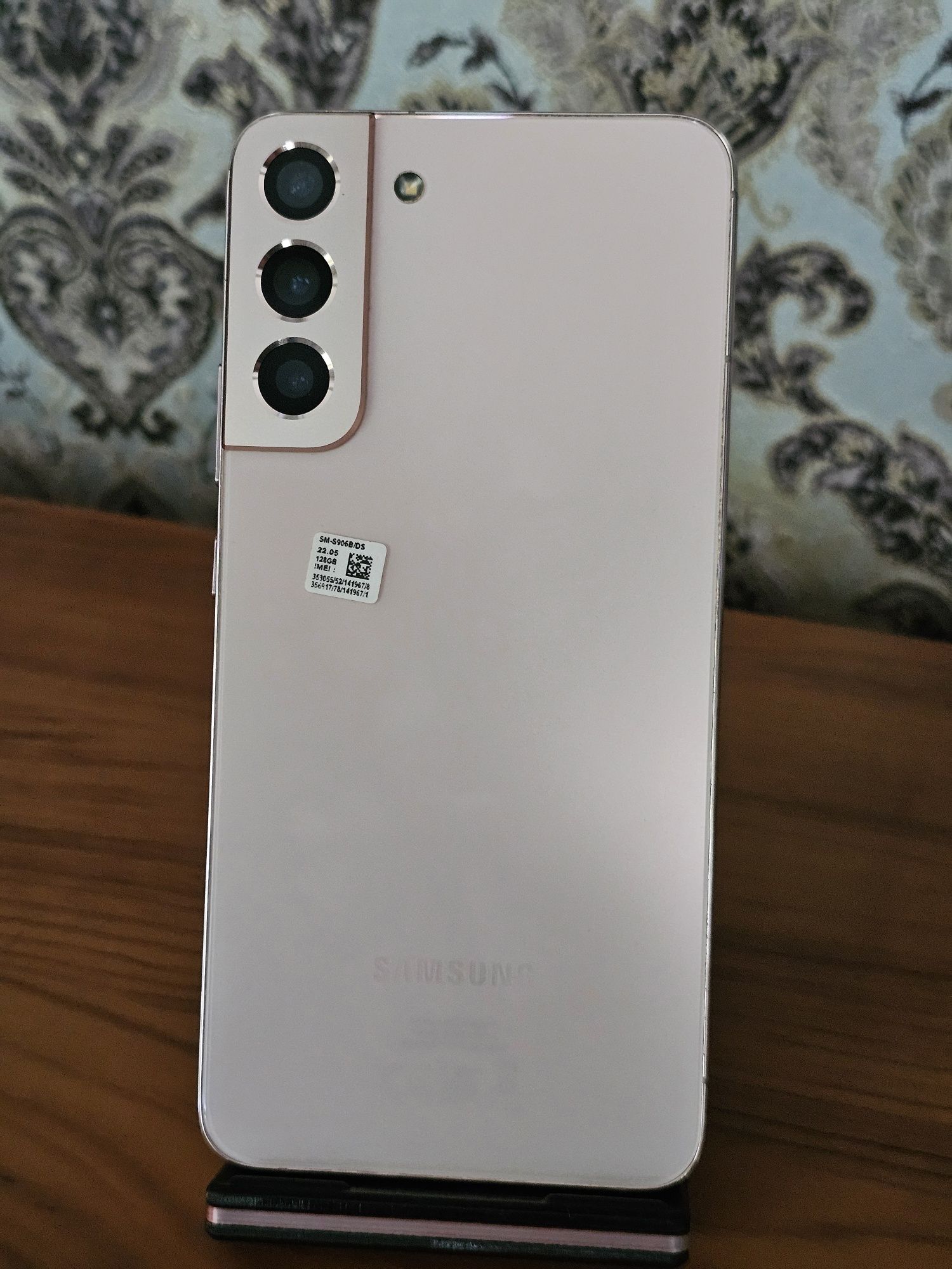 Samsung Galaxy S22 plus 8-128