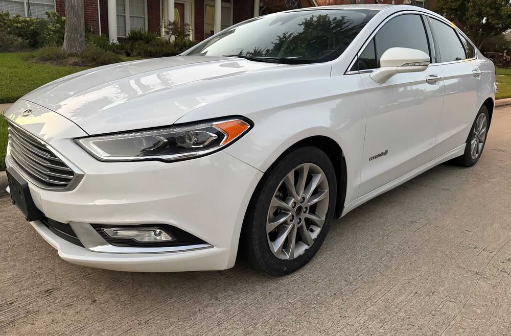 Ford Fusion      2018