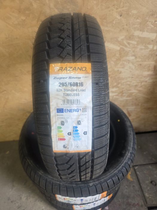 Nowe Opony Zimowe Trazano Zuper Snow Z507 92H 205/60/16 M+S