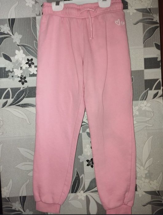 Штани на дівчинку