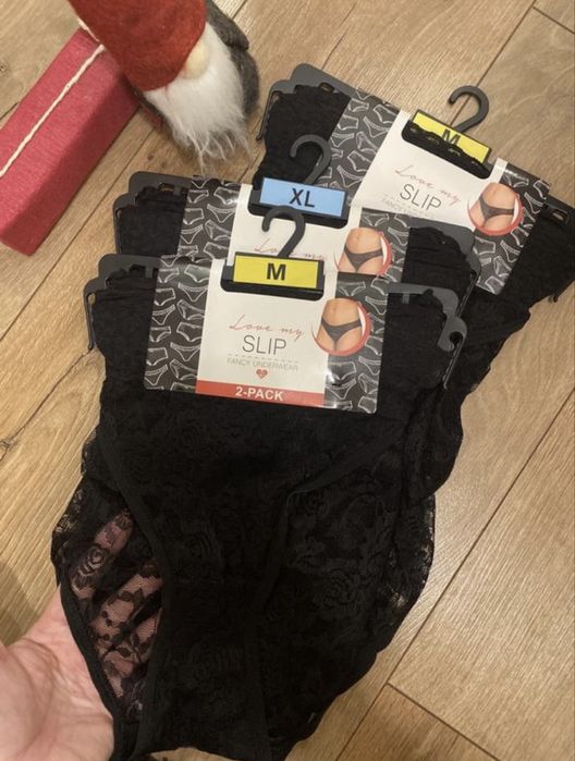 Жіночі трусики різні