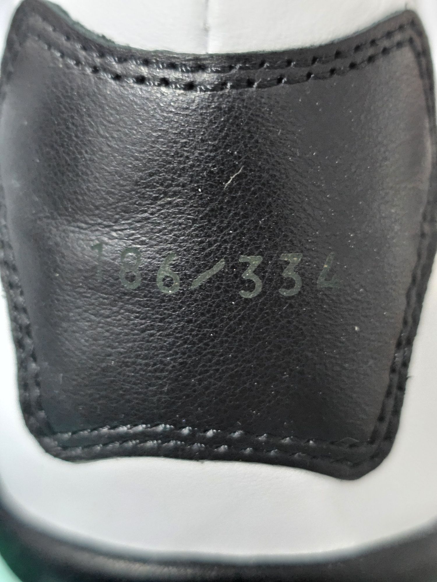 Buty nowe KangaRoos eu42 edycja limitowana 186/334