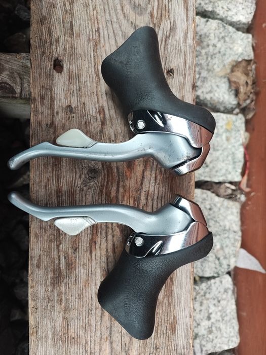 Klamkomanetki rowerowe szosowe Shimano 600/Ultegra St-6400 2x8 Retro