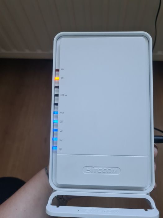 Mało używany router Sitecom. Nie ma wejścia na kartę sim.