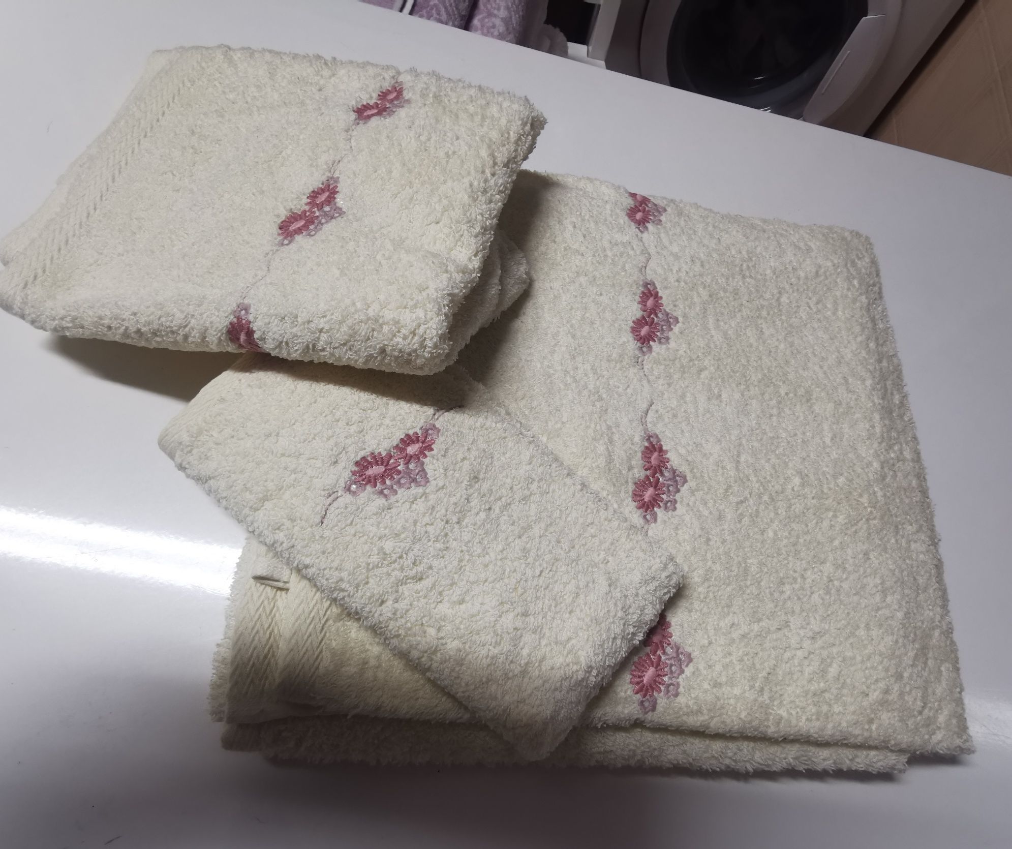 Jogos toalhas 3 peças NOVOS