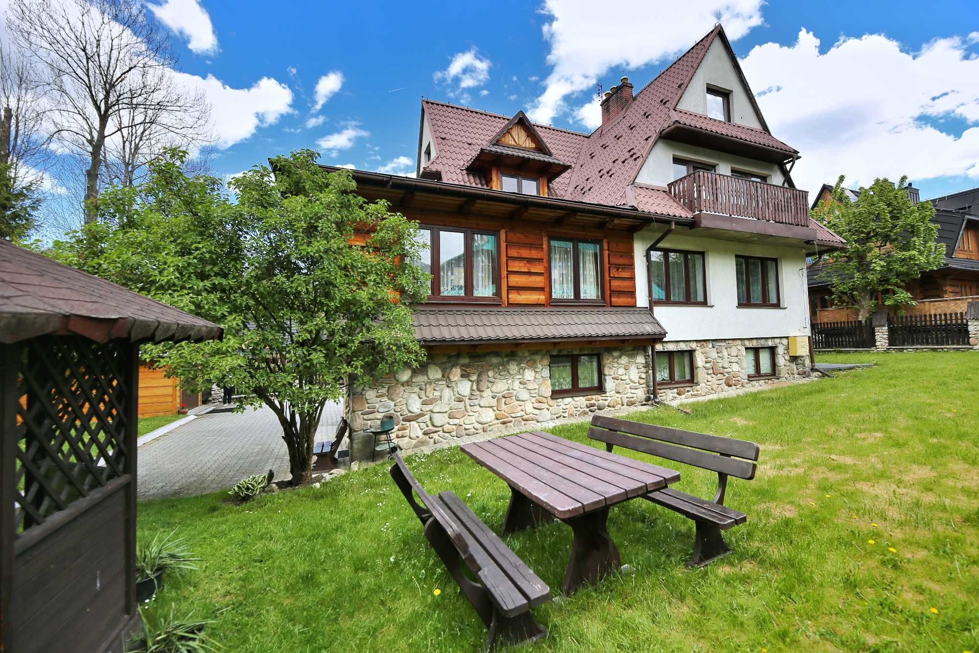 Ładne pokoje-parking Dom Emilia w górach - Zakopane 10 min od Krupówek