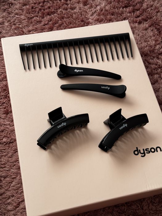 Подарунковий набір для волос від dyson Rose