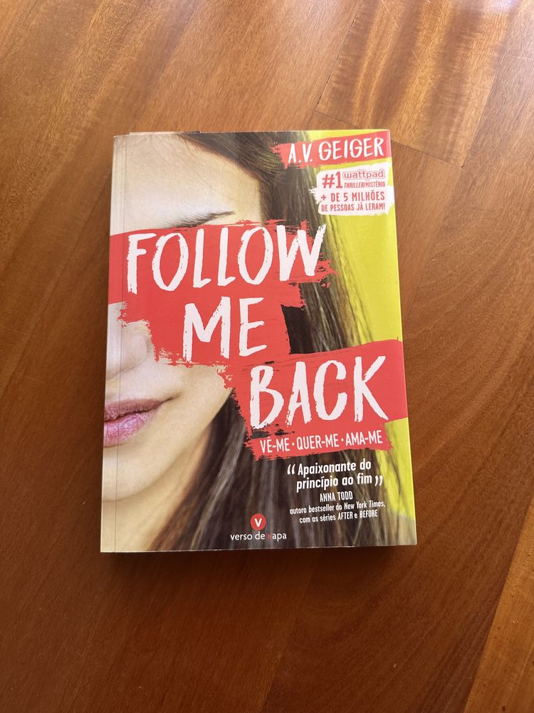 Livro Follow me Back