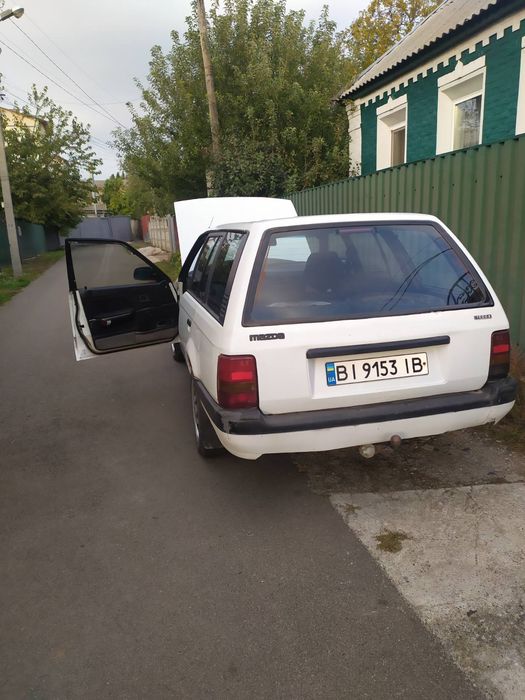 Мазда 323 універсал газ  на обмін