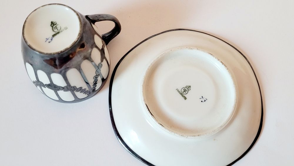 Filiżanka kolekcjonerska galwanizowana srebrem Fraureuth Niemcy Sakson