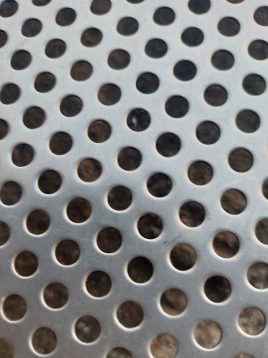 Sprzedam blachę perforowaną kwasoodporną