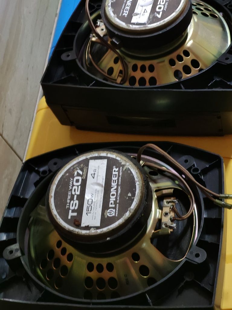Głośniki Pioneer z lat 80 xx wieku