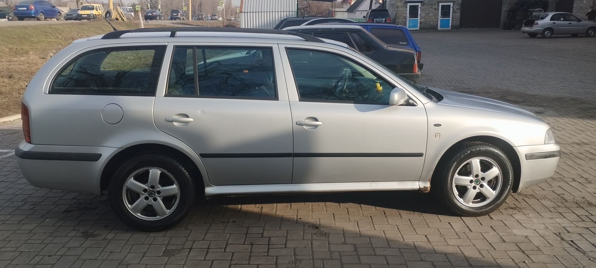 Продам шкоду 1.9 TDI