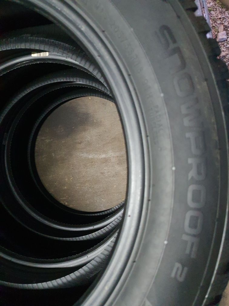 NOWE? Opony zime Nokian Tyres Snowproof 2 205/55 R16 91 H

Czytaj więc