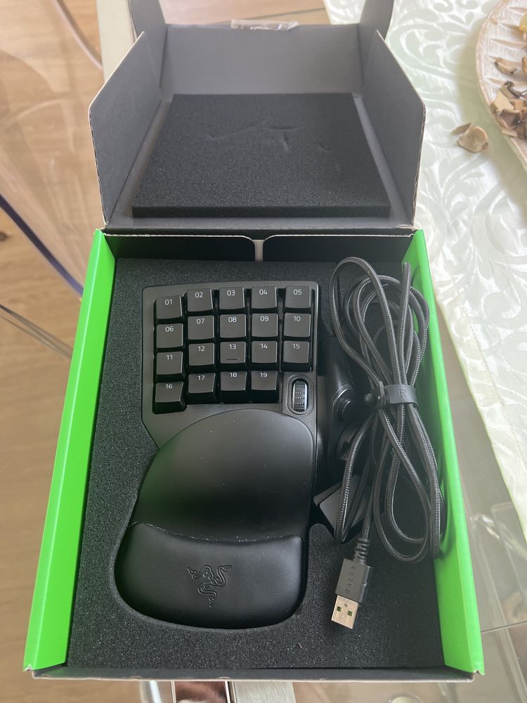 Tartarus Pro teclado