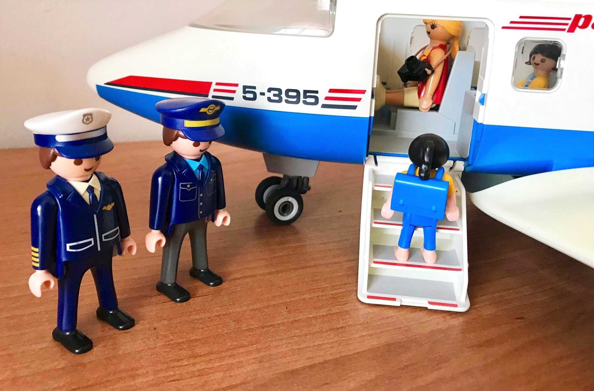 Playmobil aviao bonecos barco crocodilo futebol figuras carros motas