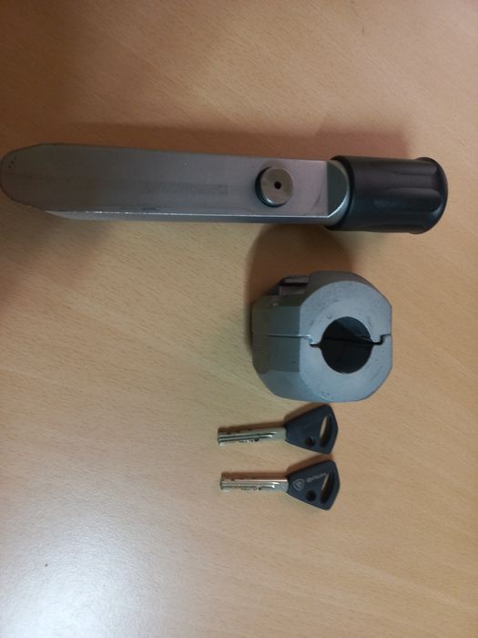 Протиугінний замок керма Гарант Флим Skoda octavia a5 fl