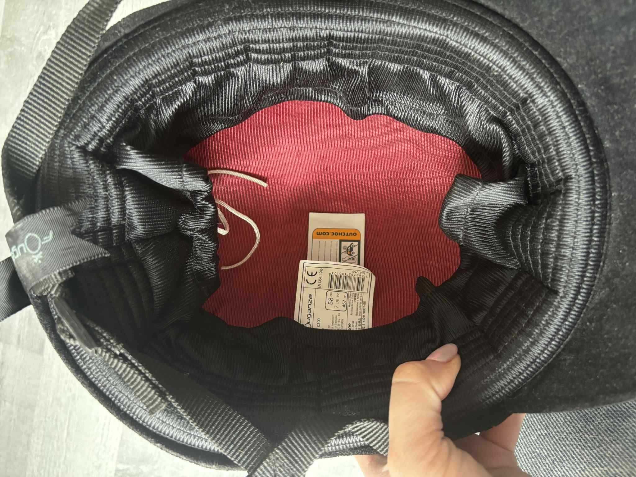 Toczek (kask) jeździecki Fouganza C300 58cm