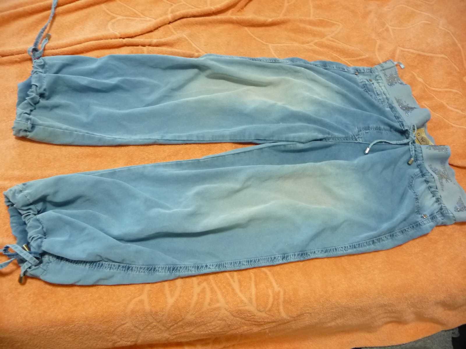 Летние тонкие джинсы-капри для беременных