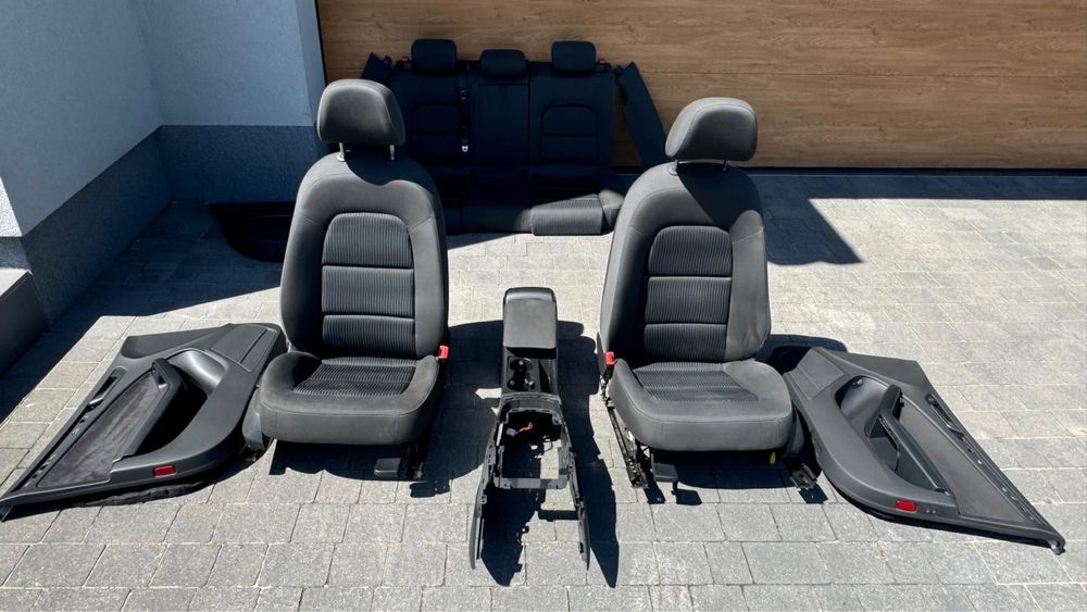 Fotele Kanapa Boczki Tunel Audi A4 B8 kombi europa