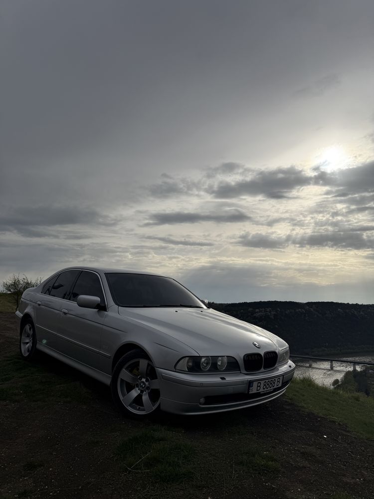 Продаю BMW e39 3.0