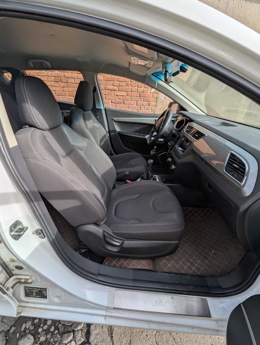 Хэтчбек JAC S2 2019 I покоління 1.5i MT 113 к.с. Luxury Офіційне авто