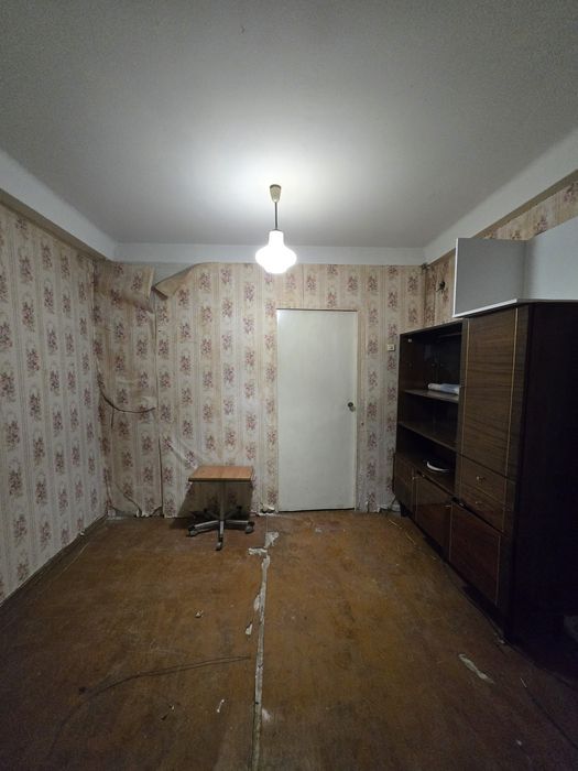 Продам 3 - комнатную квартиру ул. Алтайская