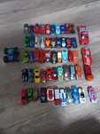 Autka hot wheels i inne