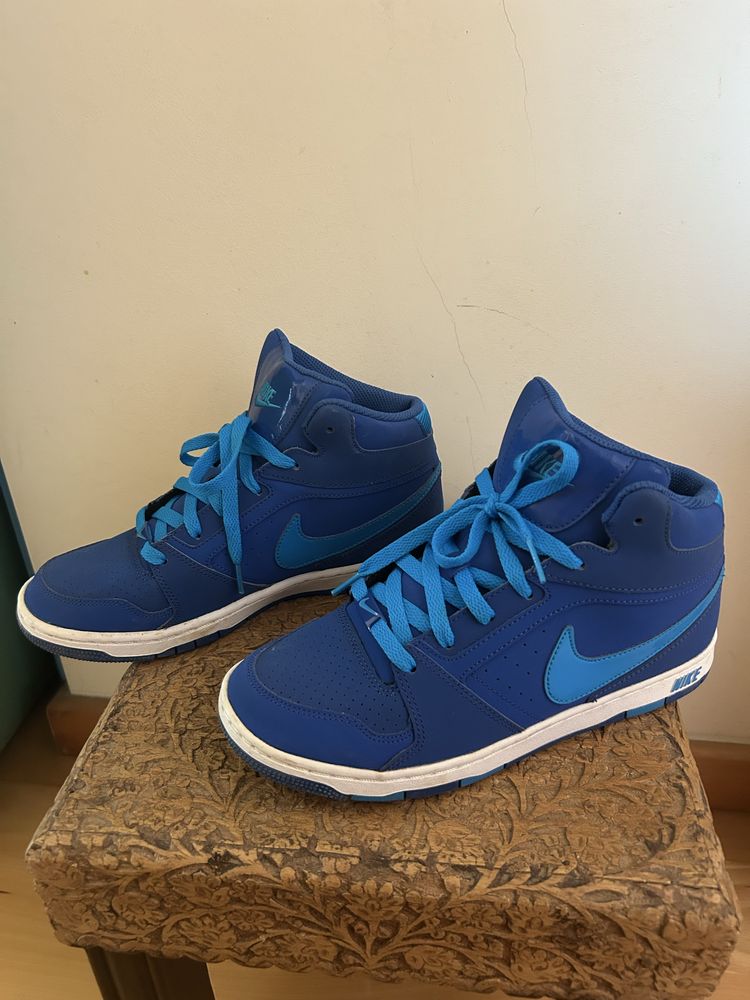 Tenis bota Nike azuis