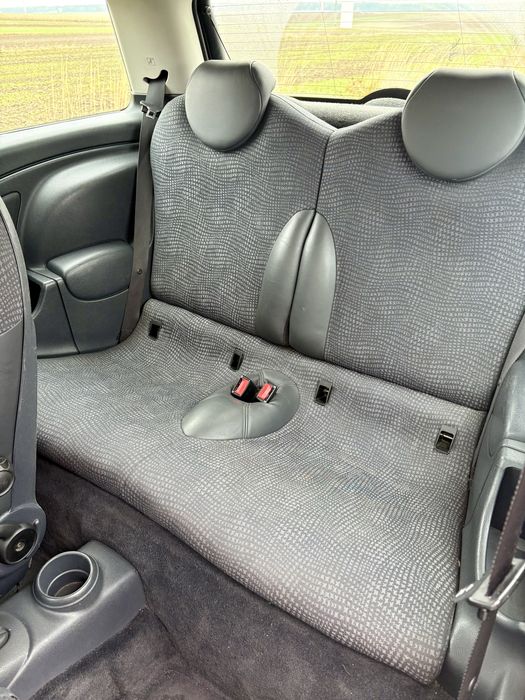 MINI COOPER 1.6 benzyna